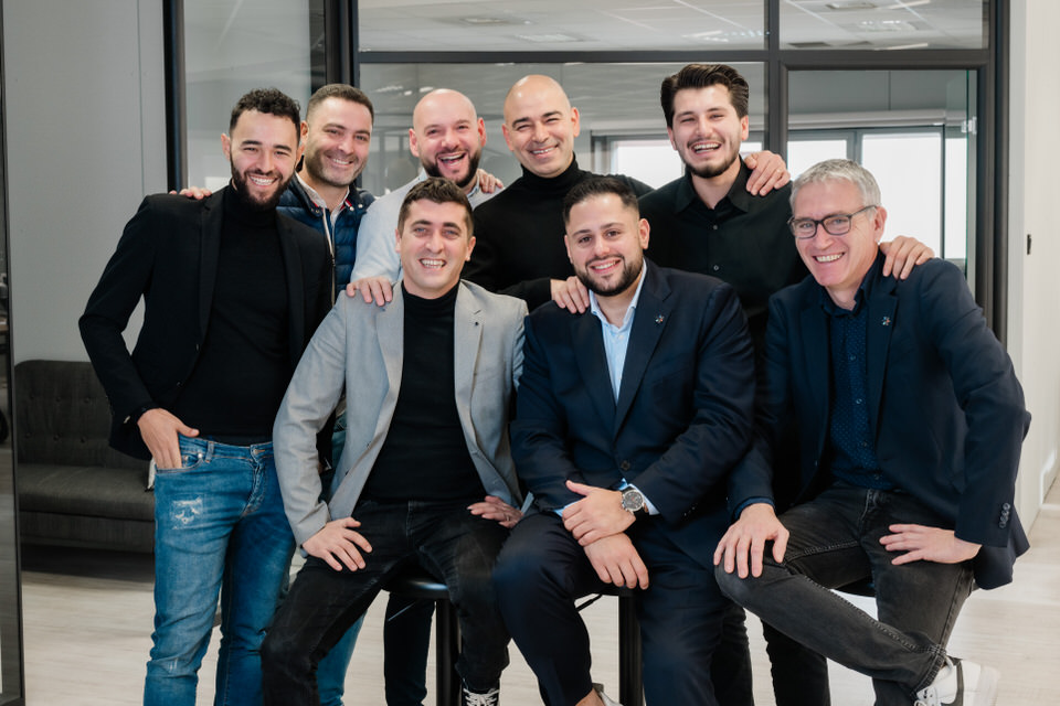 Photographe Entreprise Cannes | Portrait Corporate & Séminaire